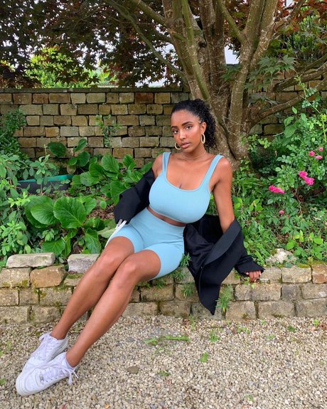 Rionma beautiful pornstar image