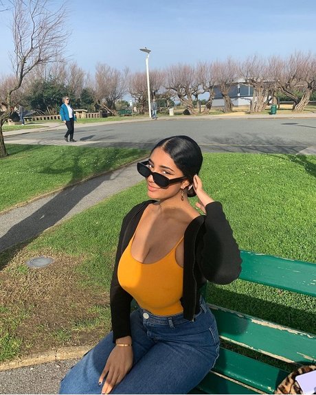 Rionma model free gallery