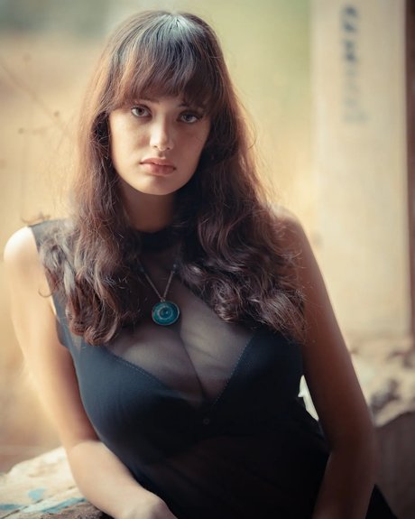 Linoy Tavore pornstar nude photos