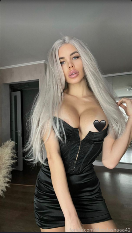 Missdaash model exclusive pics