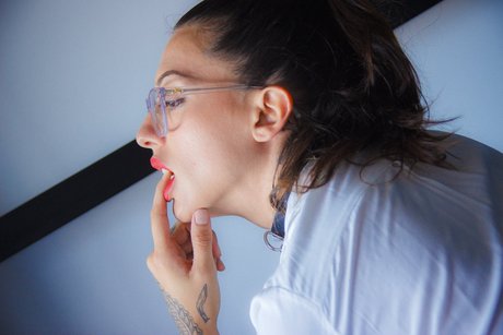 Evelyn Perez nudes star archive