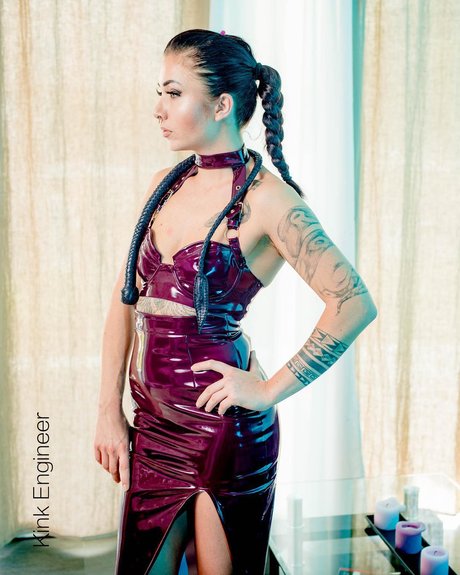 Inkedfleur_ beautiful actress image