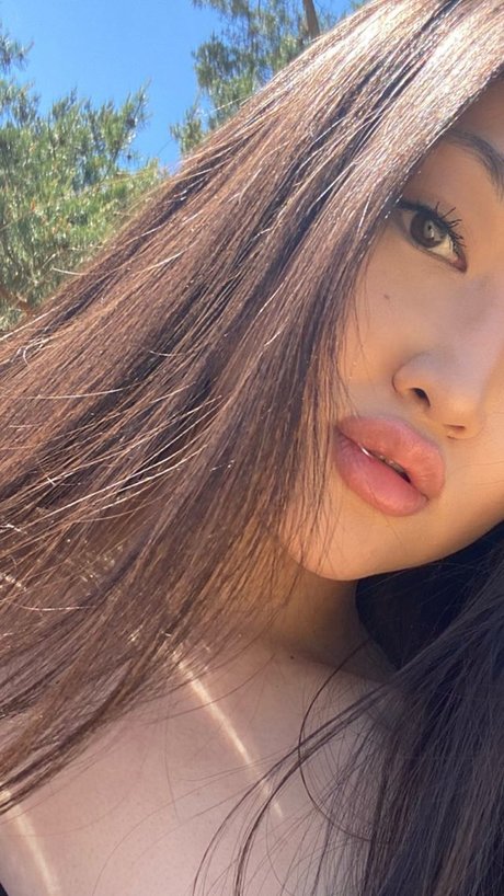 Li_ pornstar erotic photo