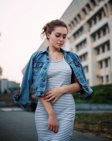 Ave Maria_ pretty pornstar photo