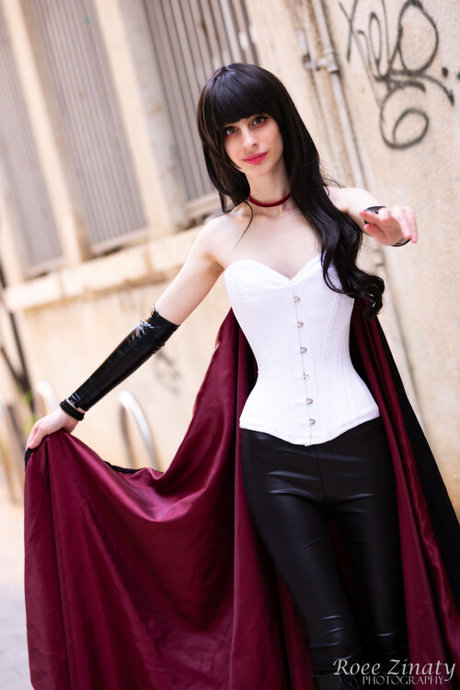 Maya Gold free star image