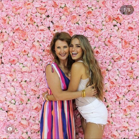 Sheri Nicole_ star photo