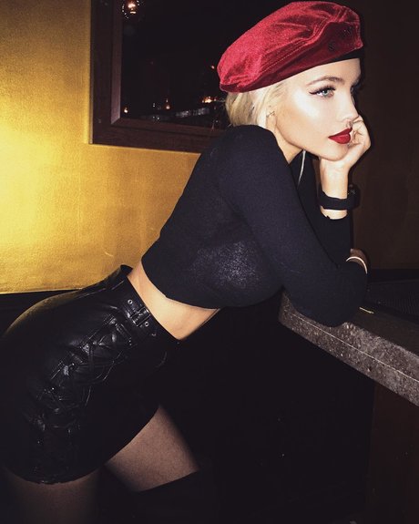 Jean Watts free pornstar images