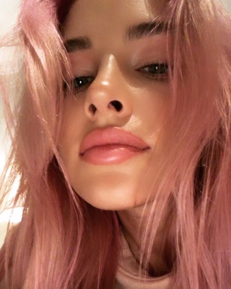 Jean Watts art star galleries