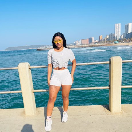 Sharon Gambu perfect actress picture