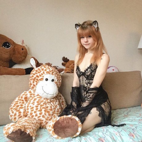 Lilsolle Chickpii pornstar pretty pictures