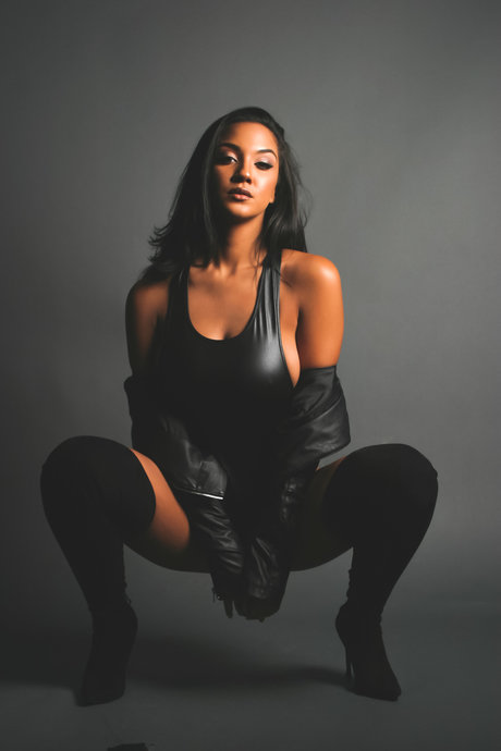 Kayla Vasquez model porn img