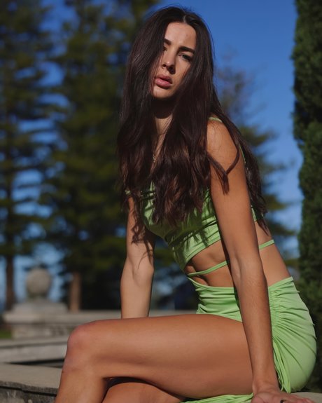 Alanah Yukich_ pornstar naked photo