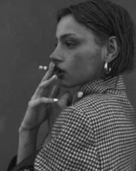 Roxane Eylaud_ high quality star image