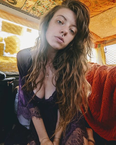 Taye Rose hd star archive