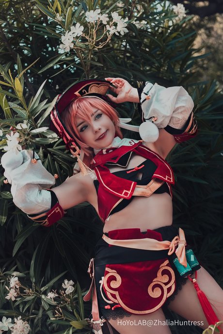 Little Giuli model nude pic