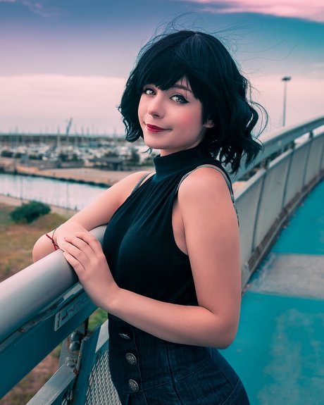 Little Giuli best star photo