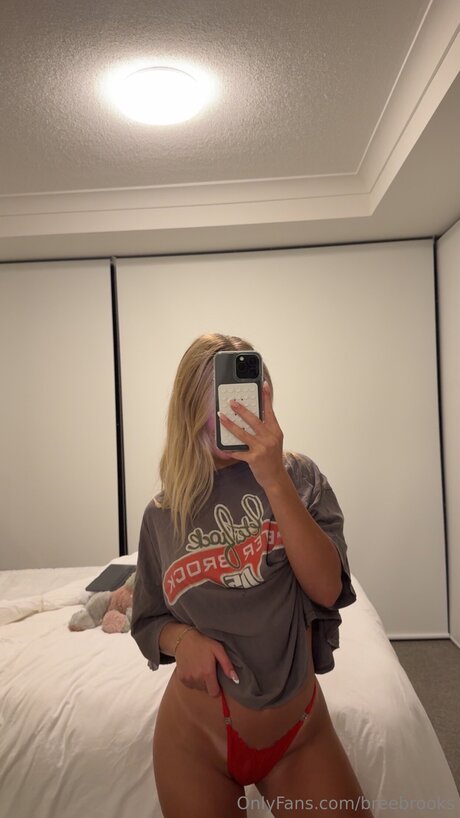 Breebrooks pornstar adult img