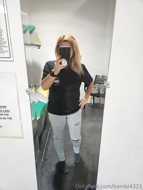 Bambi4321 nice pornstar pics