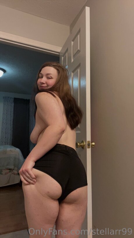 Stellarr99 adult star photo