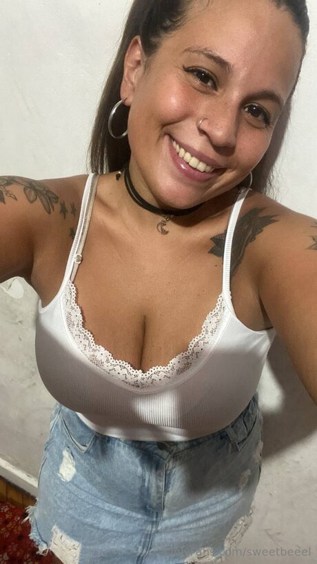 Sweetbeeel pornstar free image