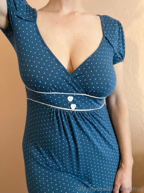 Weedyfree pornstar hot picture