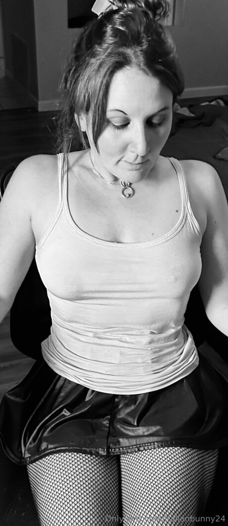 Italianbunny24 hd actress image