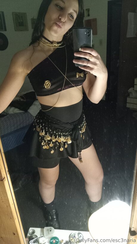 Esc3naria erotic model img