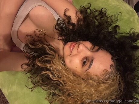 Angelicaaaaa star best pic