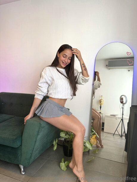 Yourriderangelfree erotic actress photo