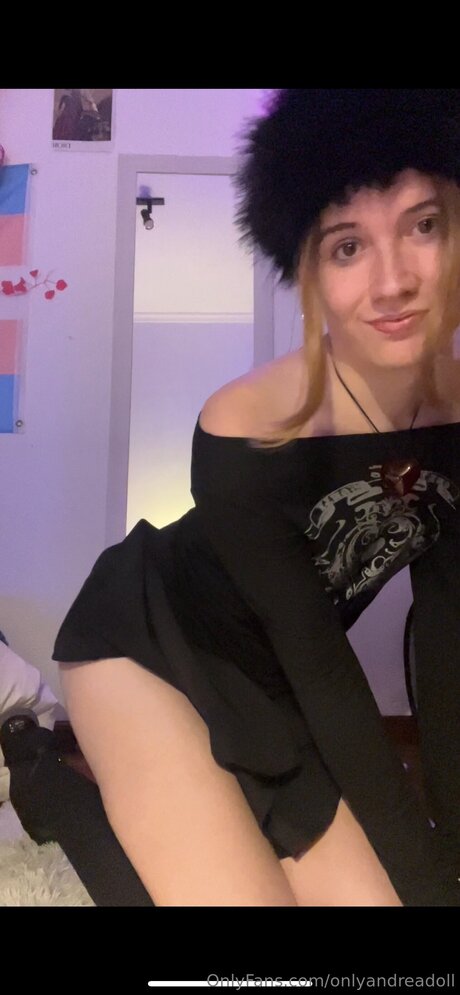 Onlyandreadoll pornstar exclusive pic