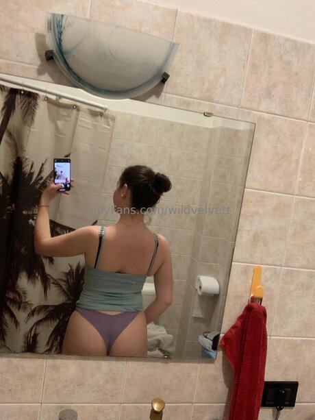 Wildvelvett pretty actress photos