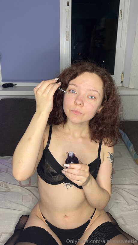 Aleksasweetie sexy pornstar picture