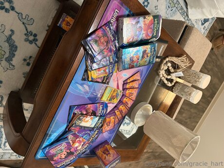 Gracie Hart sexy model gallery