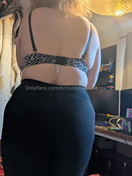 Britishbbwmomfree nude pornstar image