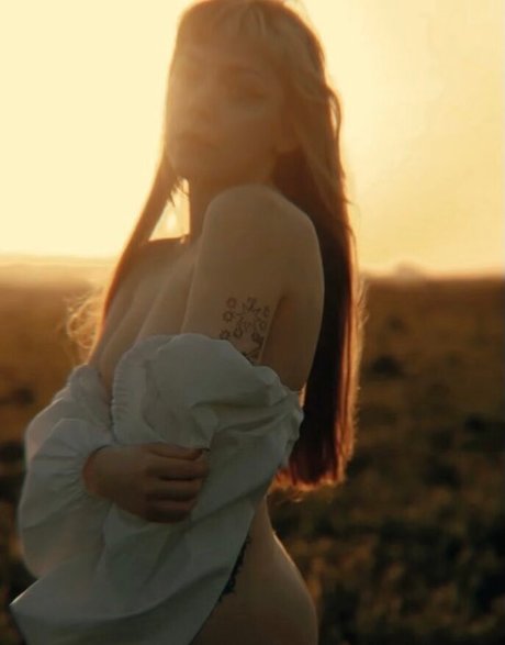 hey ksksss sexy model pictures