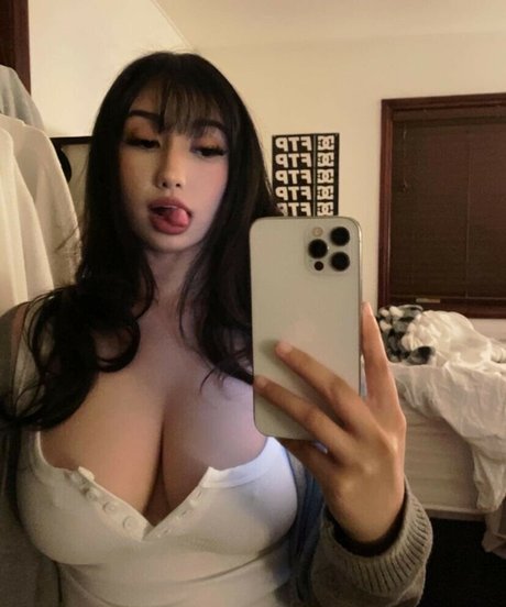 Suilios pornstar erotic archive