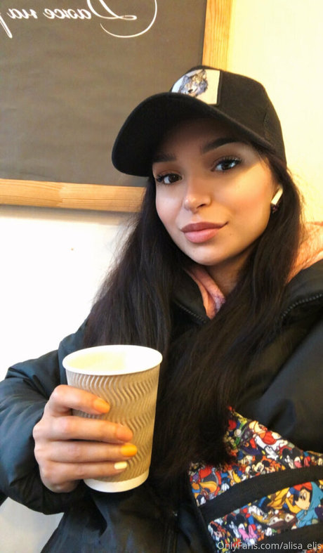 golden zlata pornstar picture