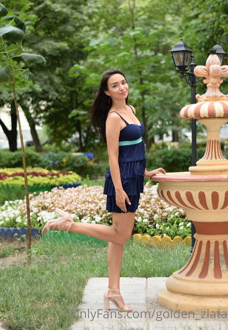 golden zlata porn actress photo