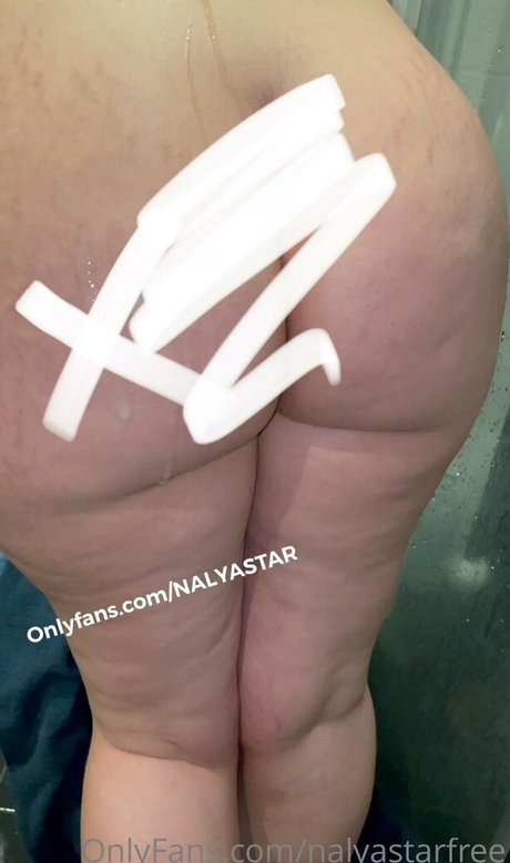 nalyastarfree hot actress photos