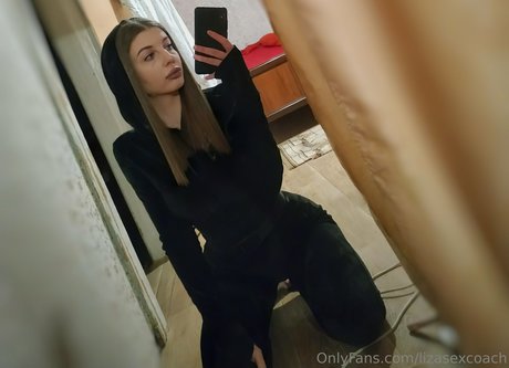 lizasexxcoach naked model archive