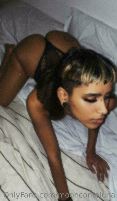 mooncomeluna pornstar art images