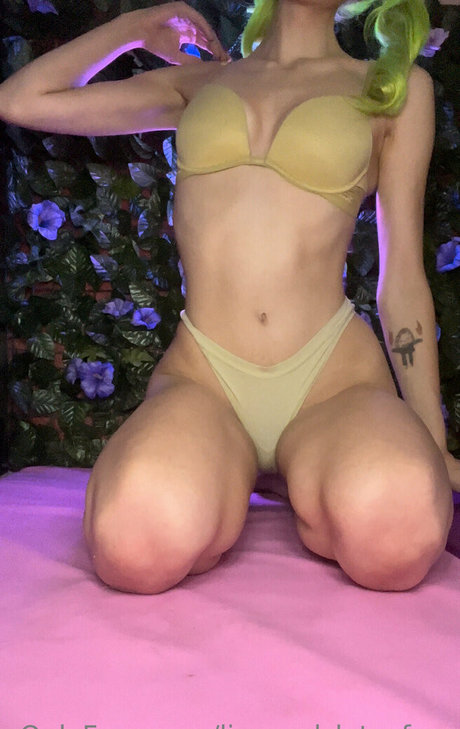 lizgizzardfree profile pic