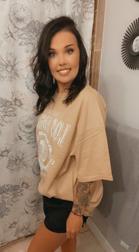 sadiedavis1187 nudes star gallery