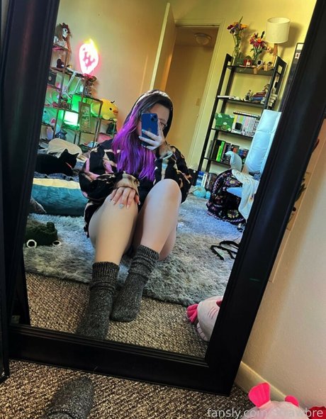 Strawbre free actress image