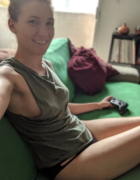 Erin Steeby star porn pics