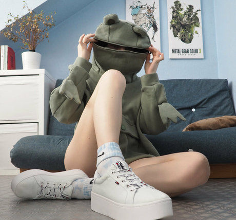 Fawnykid beautiful actress pic