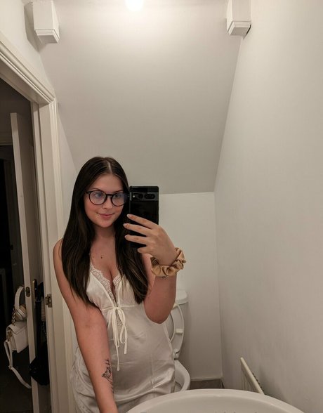 thiccbunny03 pornographic model image