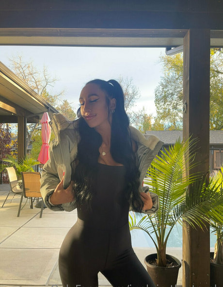 elleventures hot pornstar galleries