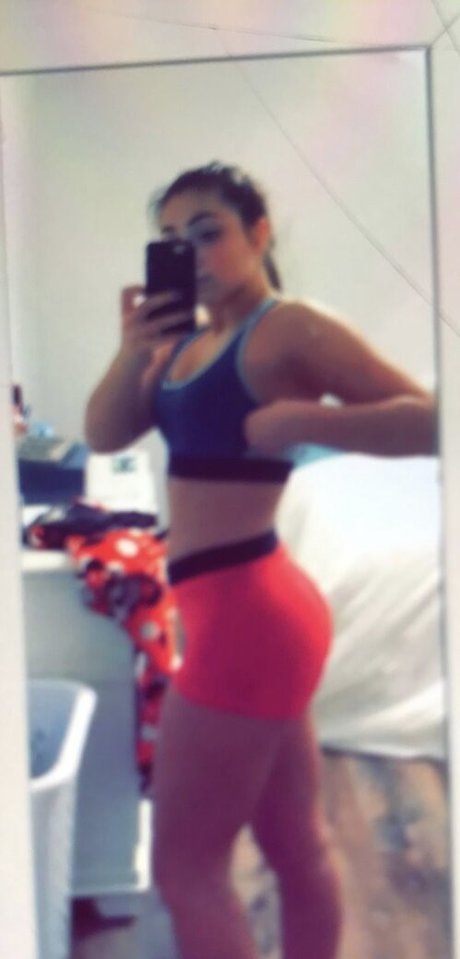 Jenna Sinatra model naked picture