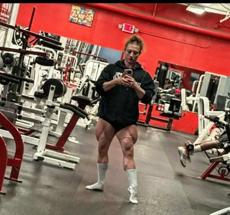 Quad queen porn actress photo